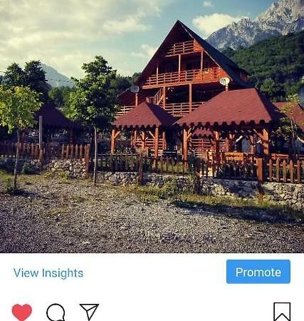 Guesthouse Villa Gurra 세스 외부 사진