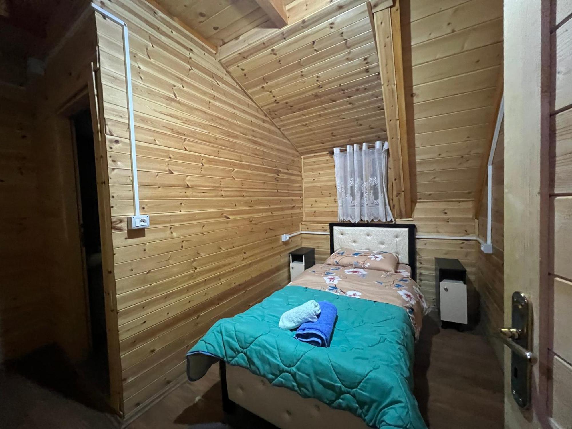 Guesthouse Villa Gurra 세스 외부 사진