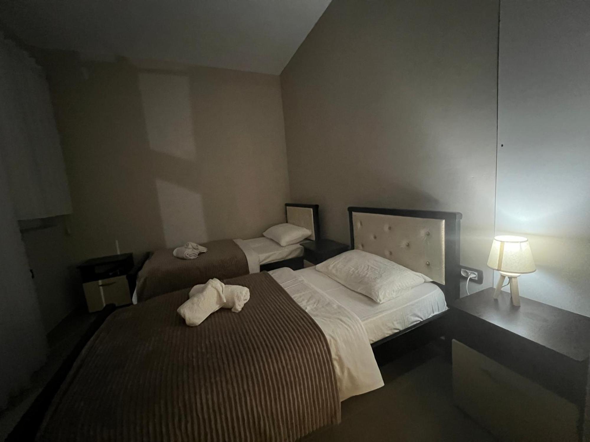 Guesthouse Villa Gurra 세스 외부 사진